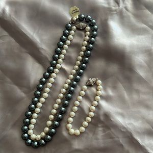 Women’s Ralph Lauren magnetic clasp pearl necklace and bracelet